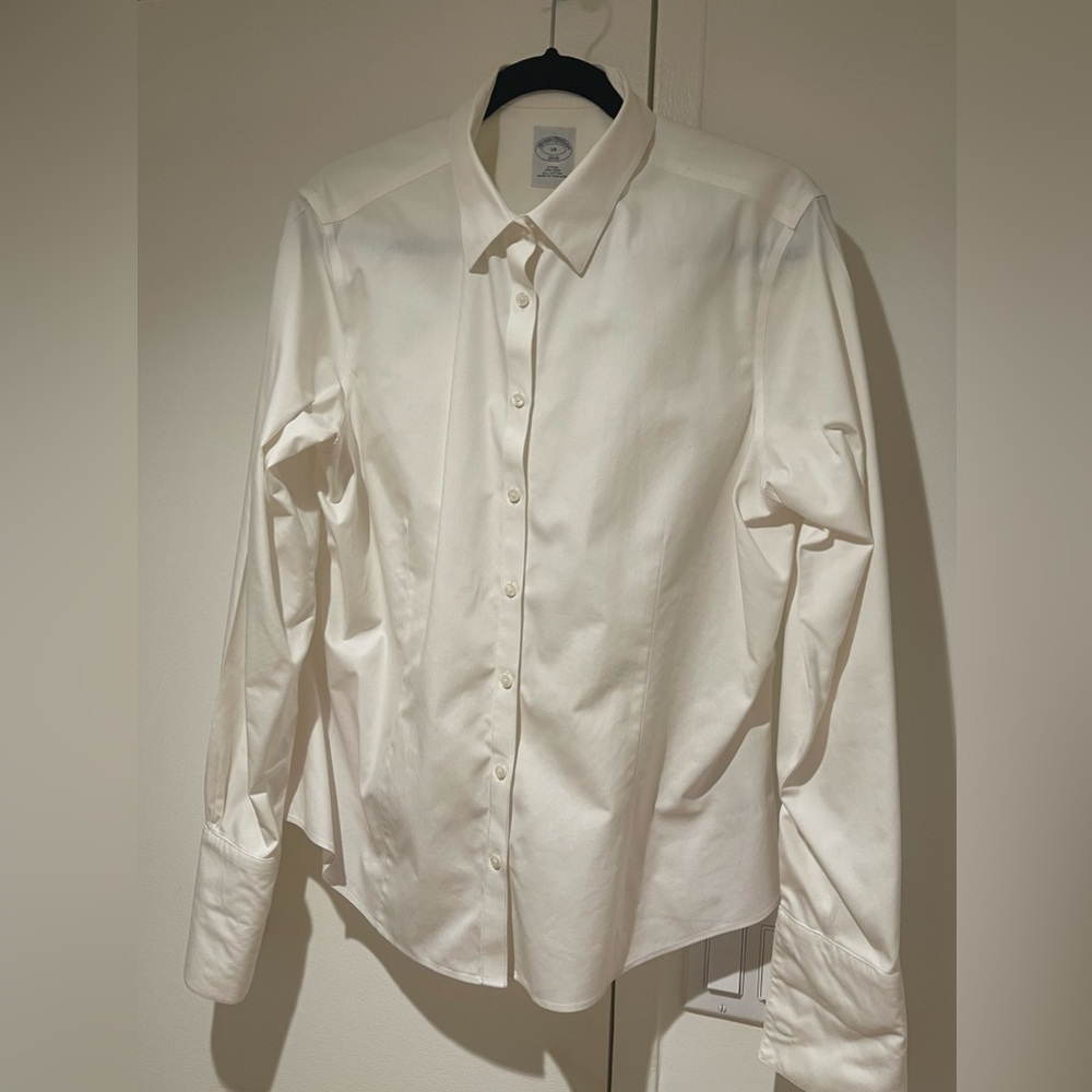 Brooks Brothers Women’s cotton button up shirt with French cuffs